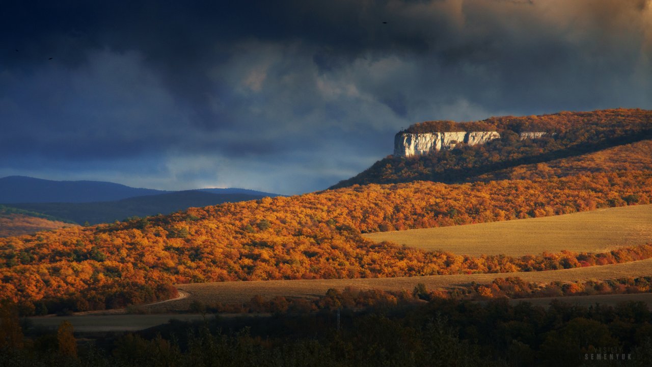 Burun-Kaya Autumn sunset web.jpg