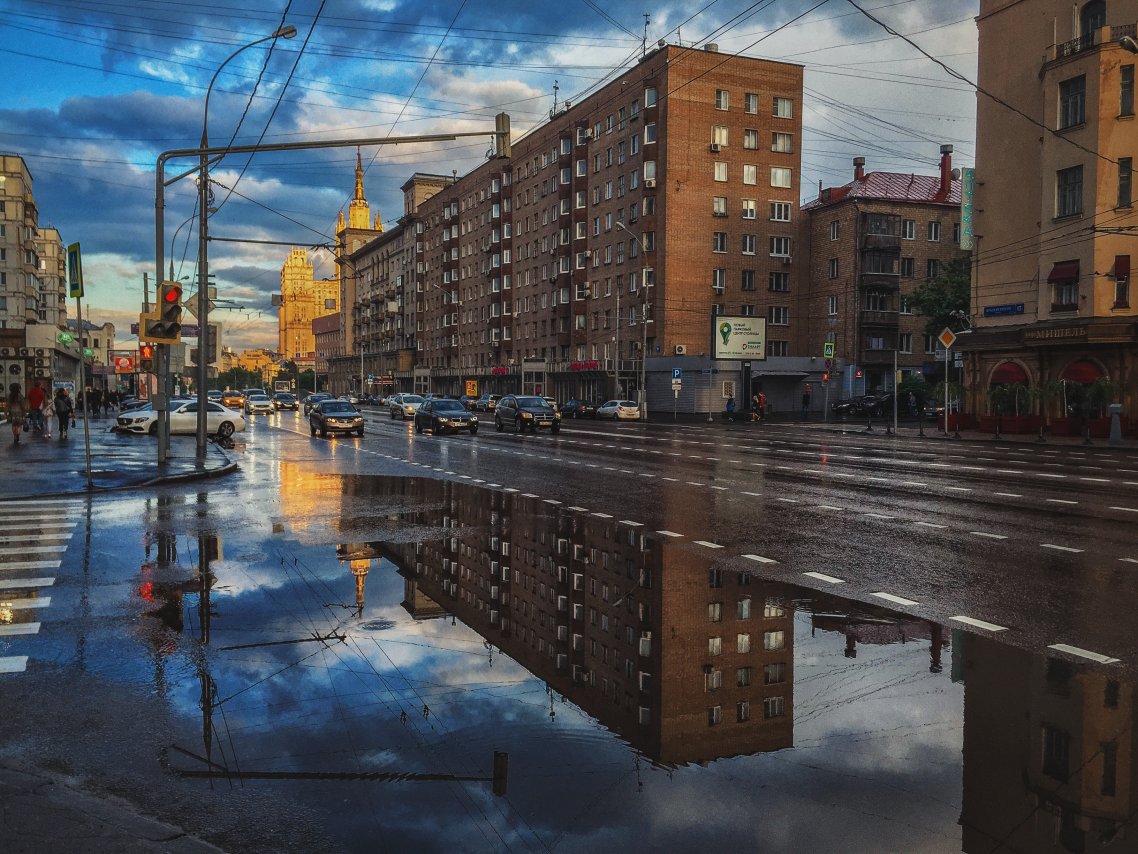 Фото улице весной. Весна в городе. Весна в России город. Улицы России. Город весной.