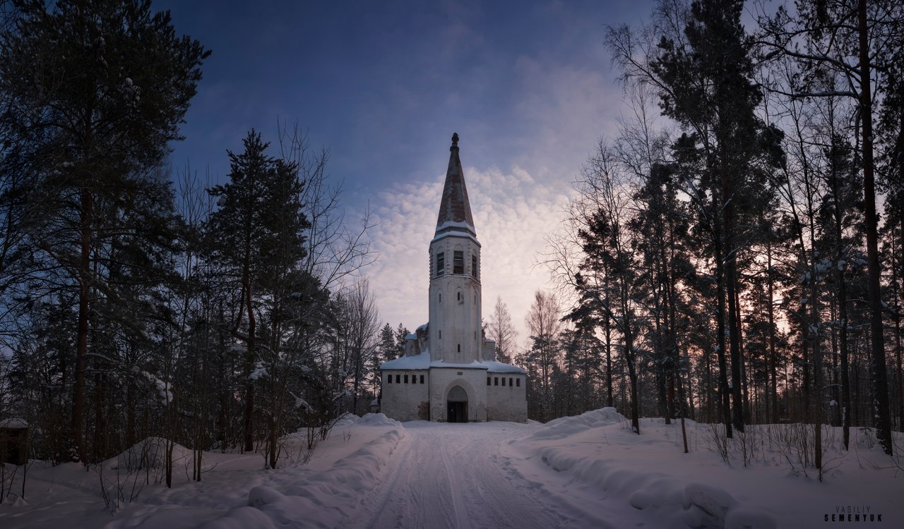 Церковь всех святых Карелия зима