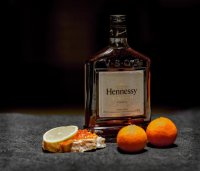 Hennessy-3.jpg