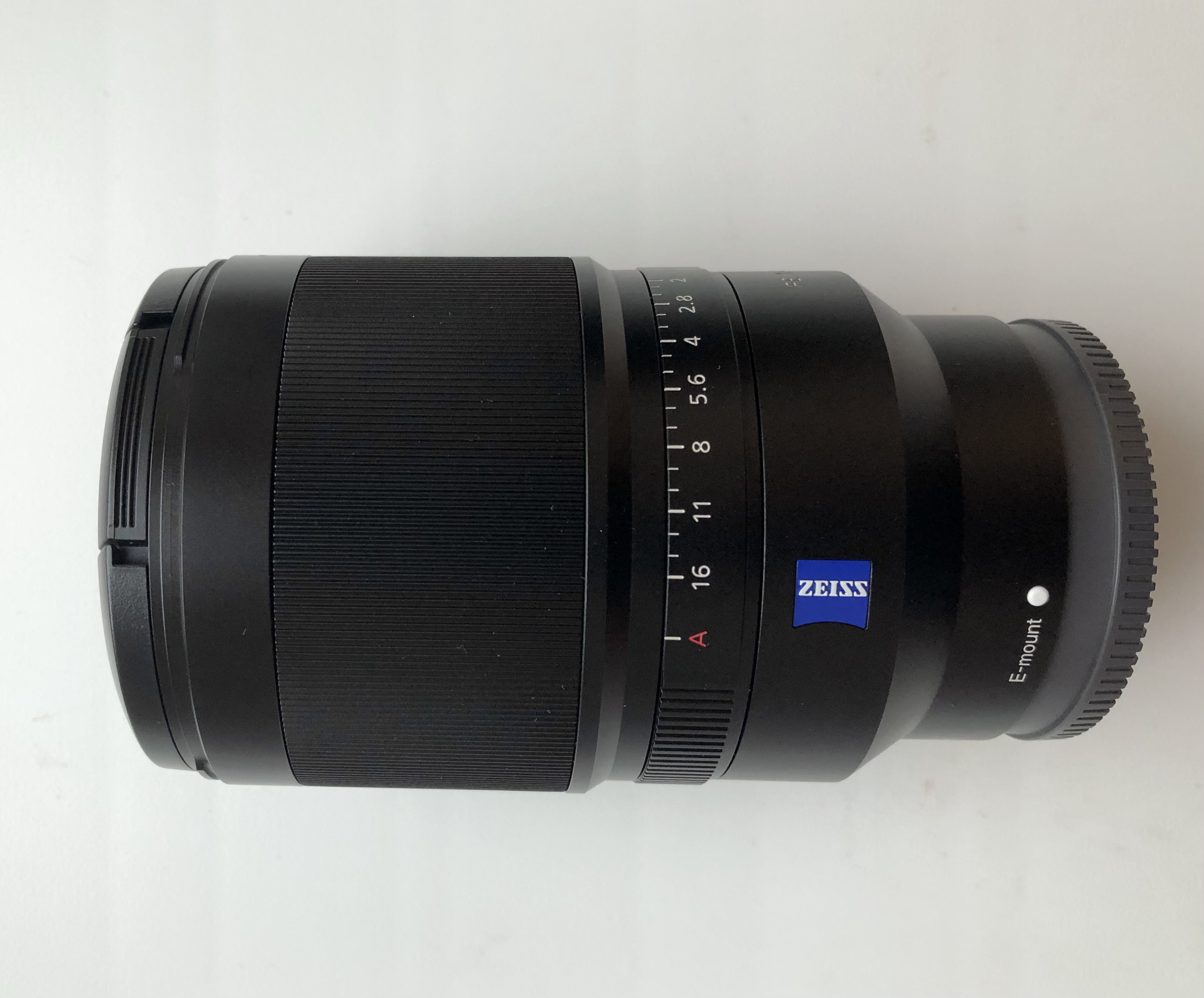 Объектив Sony Zeiss FE 35 mm 1.4