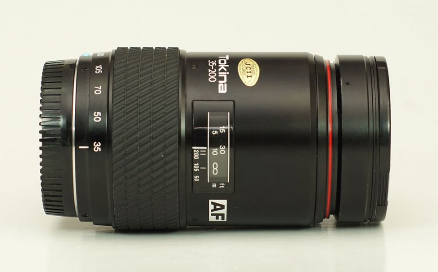 Tokina 35-200 F4-5.6 Zoom SD AF