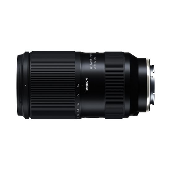 Tamron 50-300 F4.5-6.3 Di III VC VXD