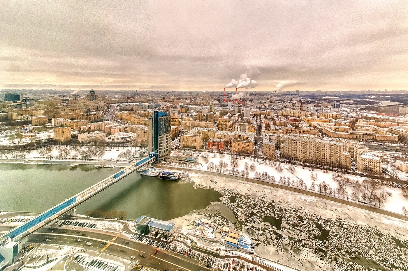 Вид из башни "Москва" "Города столиц"