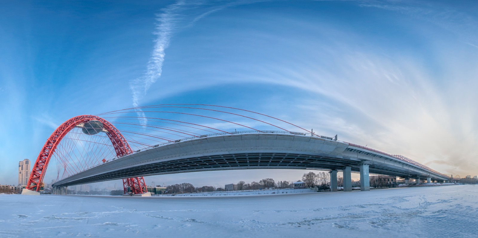 Панорама Москвы с живописного моста