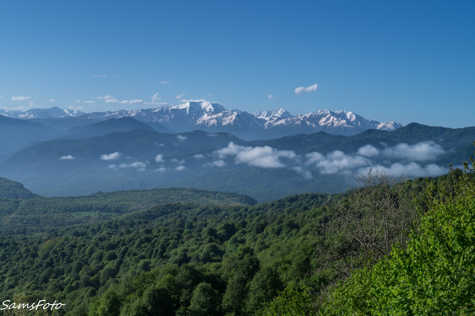 Там, за облаками