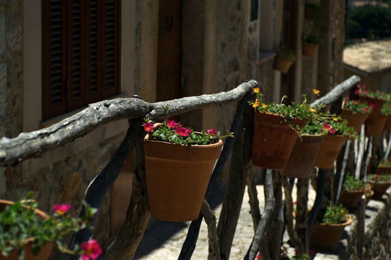 DSC07950 streets of Valldemossa