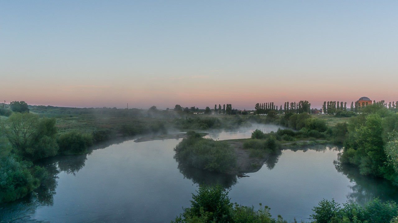 Раннее утро.