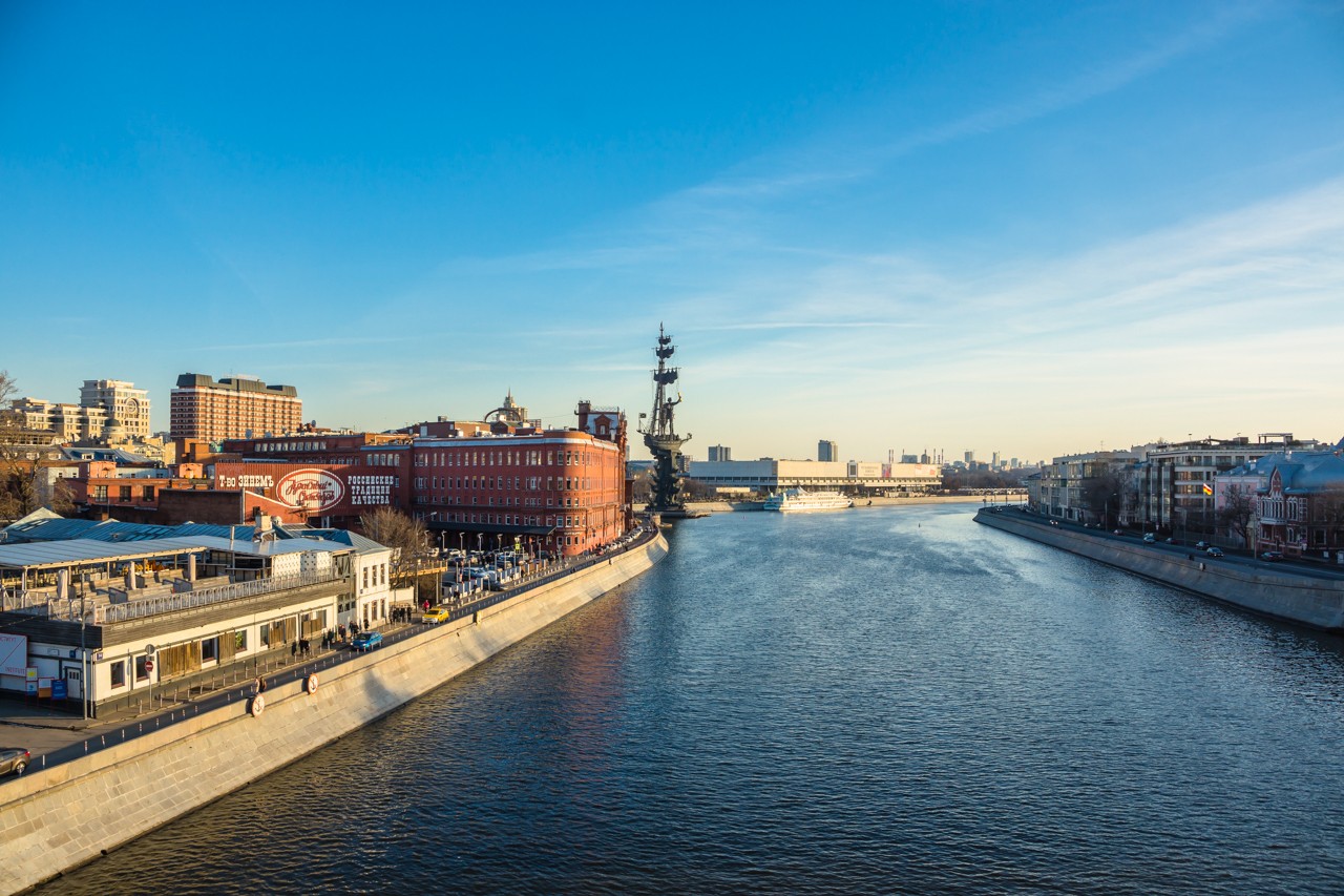 Вид с Патриаршего моста