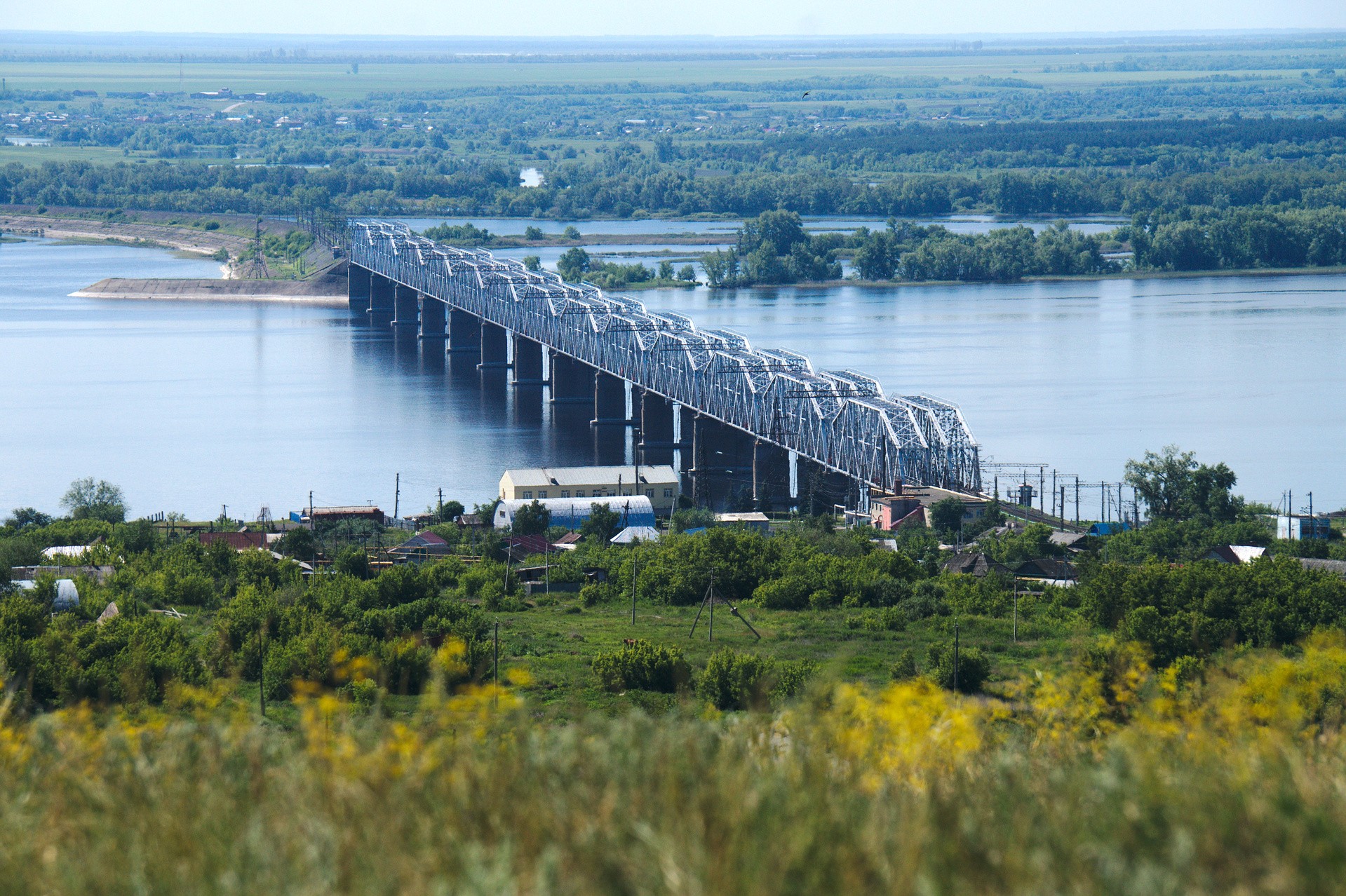 Александровский железнодорожный мост