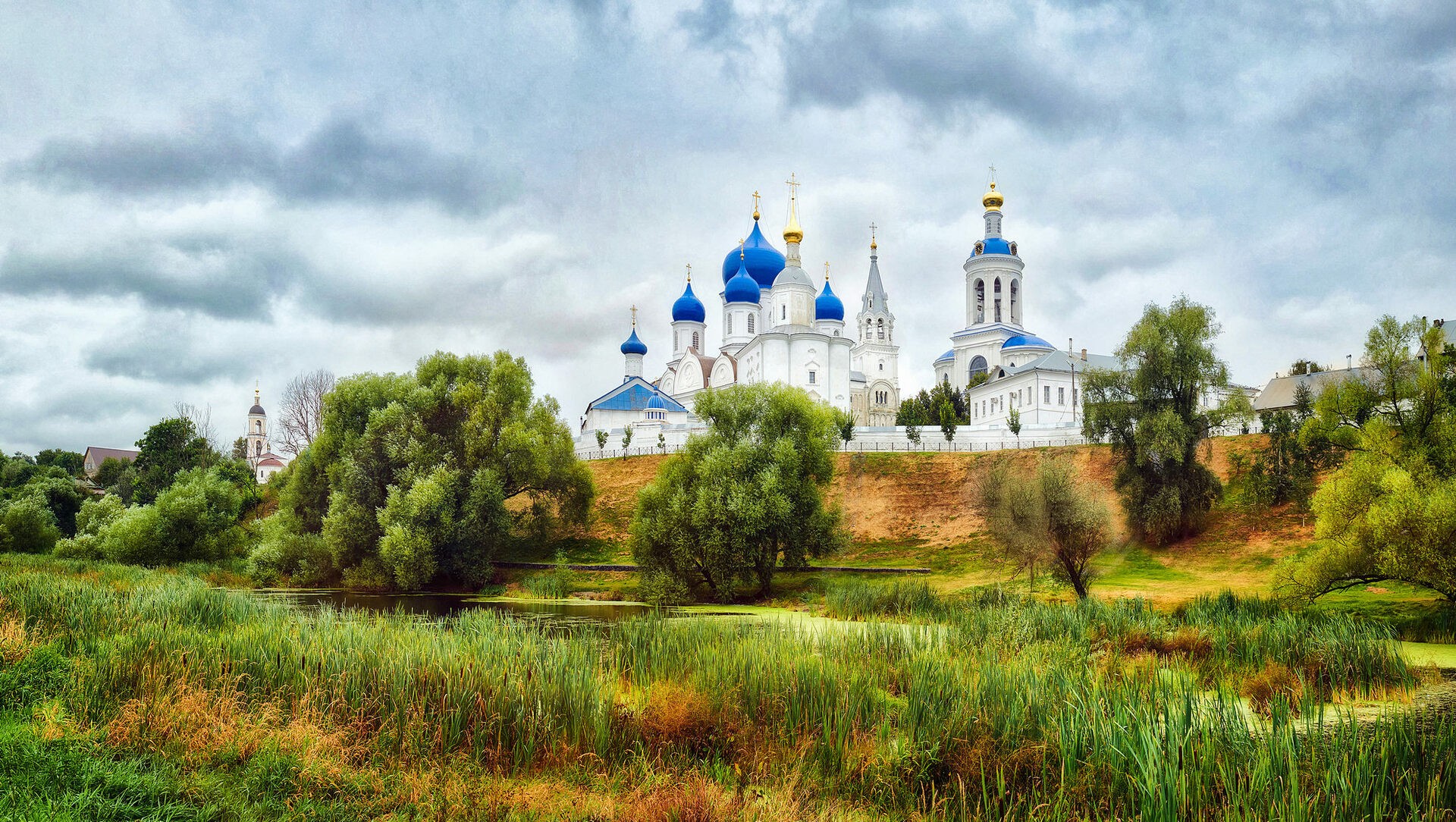 Свято-Боголюбский женский монастырь