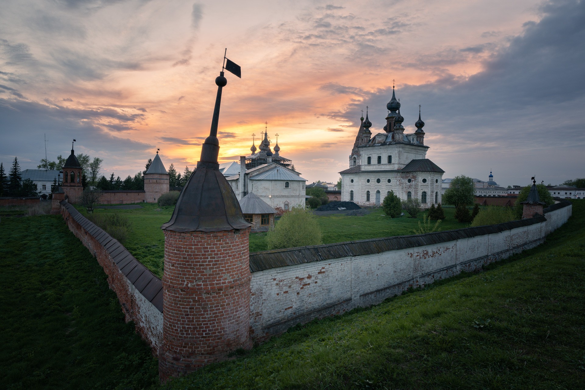 Михайло-Архангельский монастырь в Юрьев-Польском