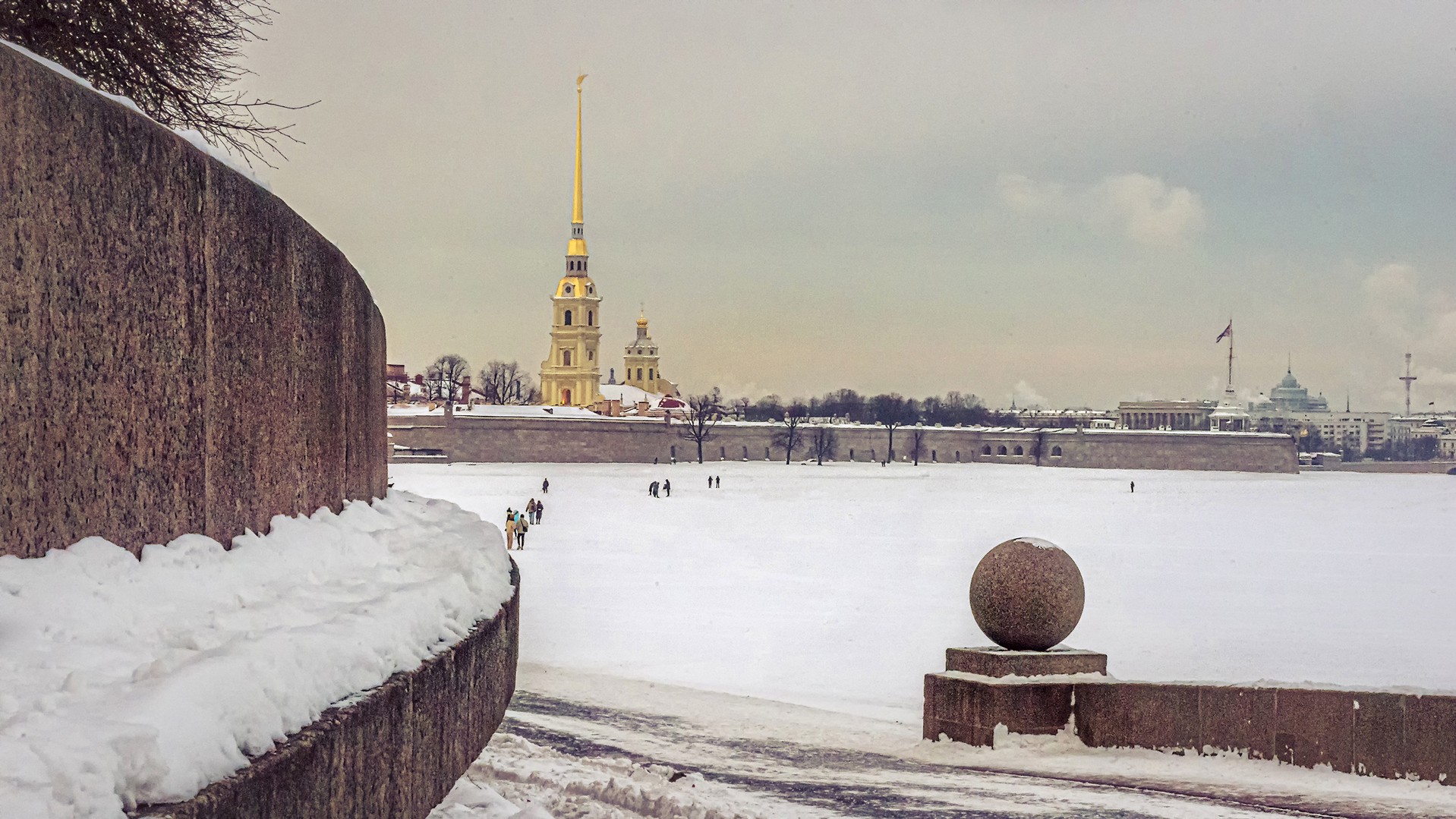 Прогулки по Неве