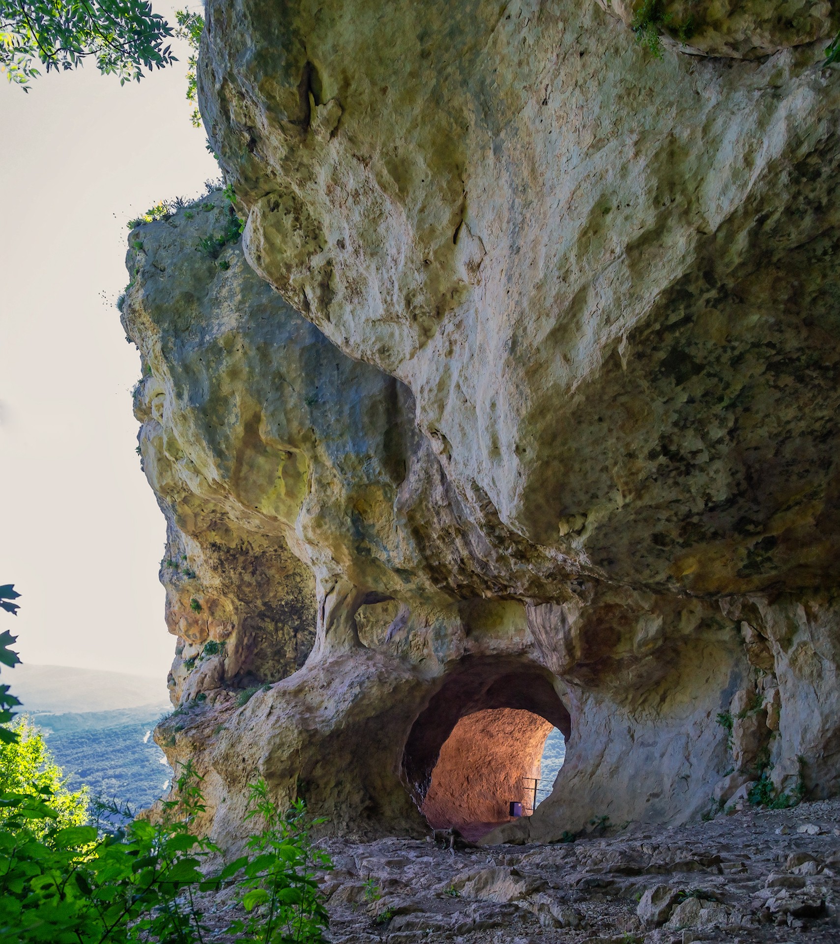 Пещеры Желаний, на горе Уна-Коз