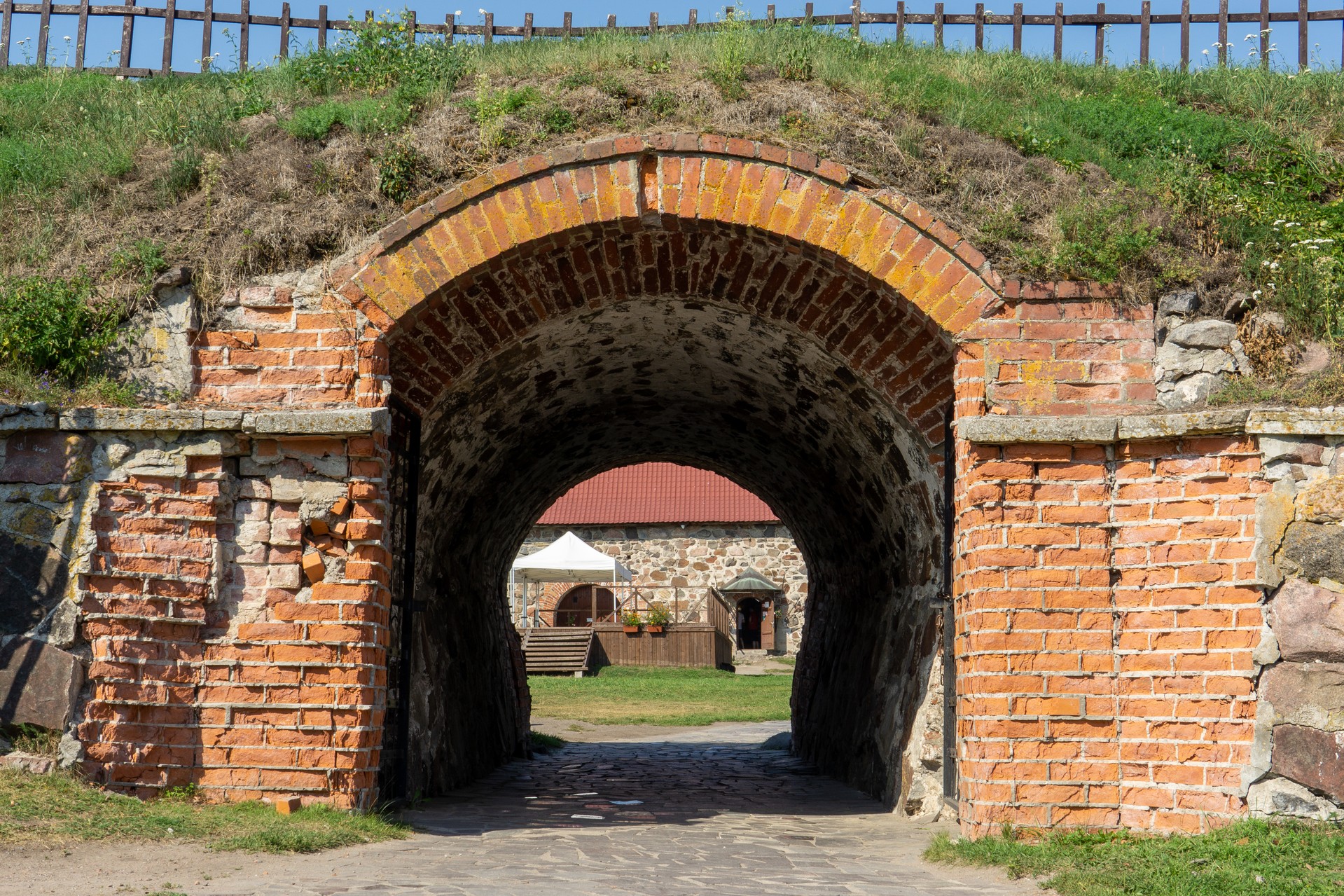 Ворота крепости Корела