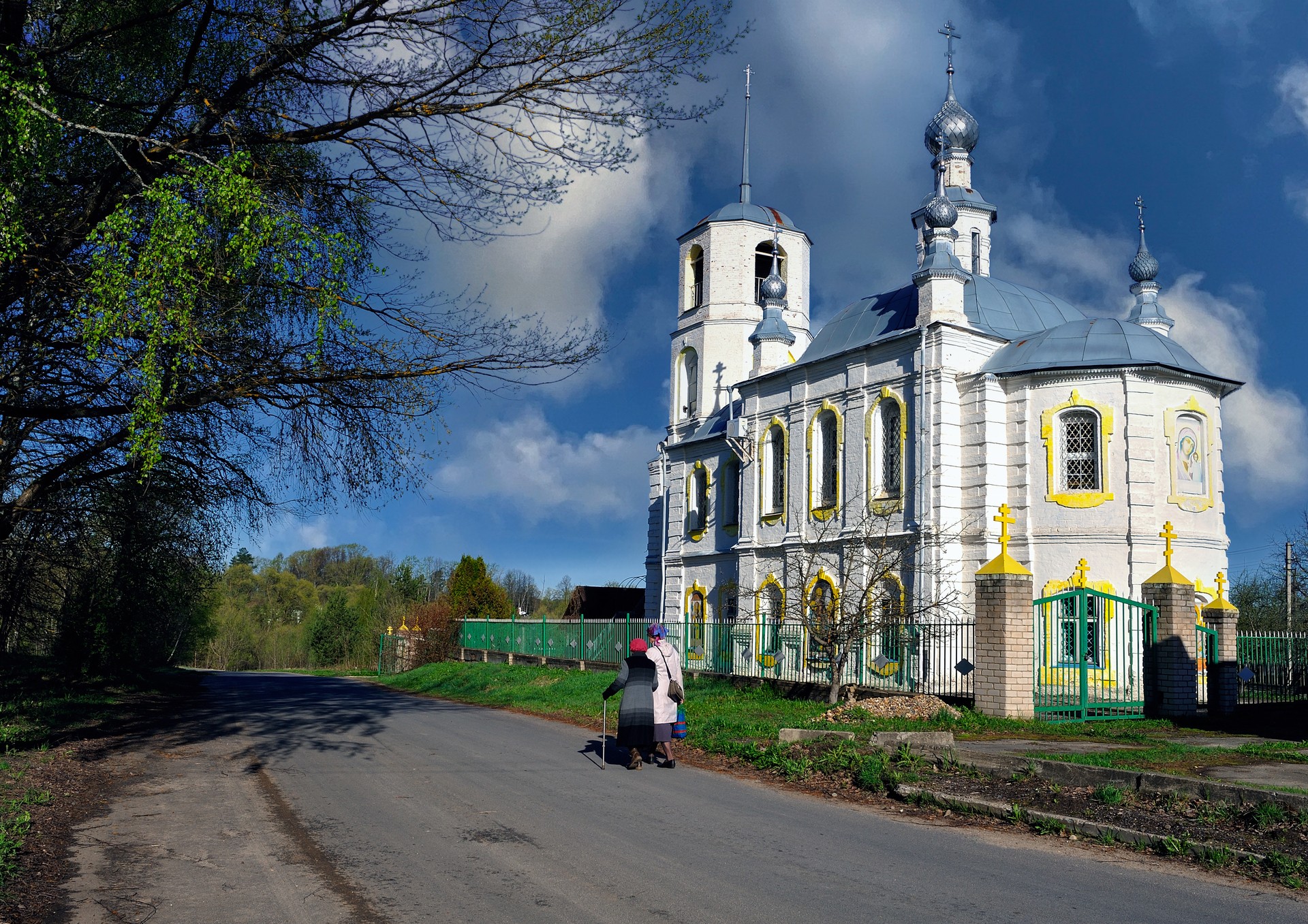 Неделя свв.Жен-Мироносиц