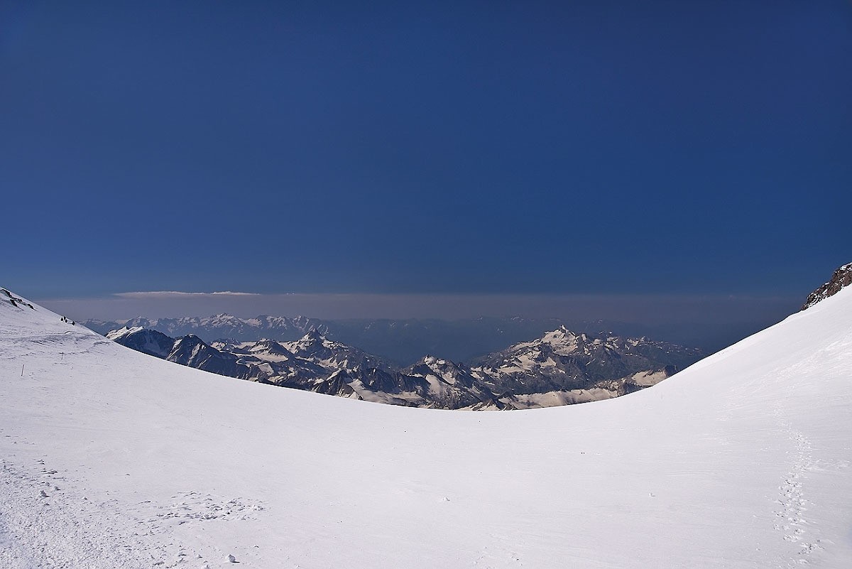 На седловине Эльбруса (5300м.)